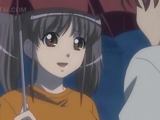 Anime saldas jaunkundze rāda viņai kāts nepieredzējošas iemaņas